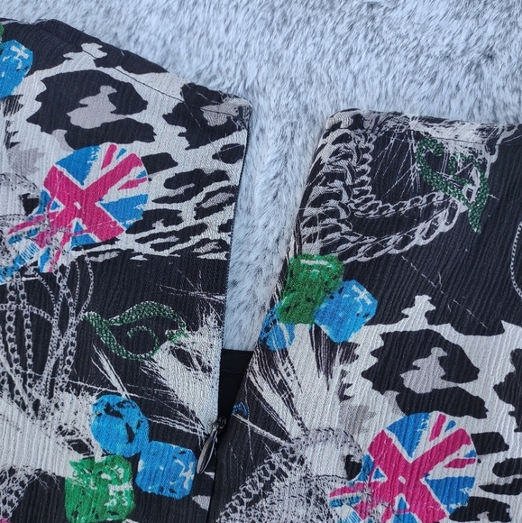 TWIGGY London 100% Silk Sleeveless Top Small - Picture 7 of 11